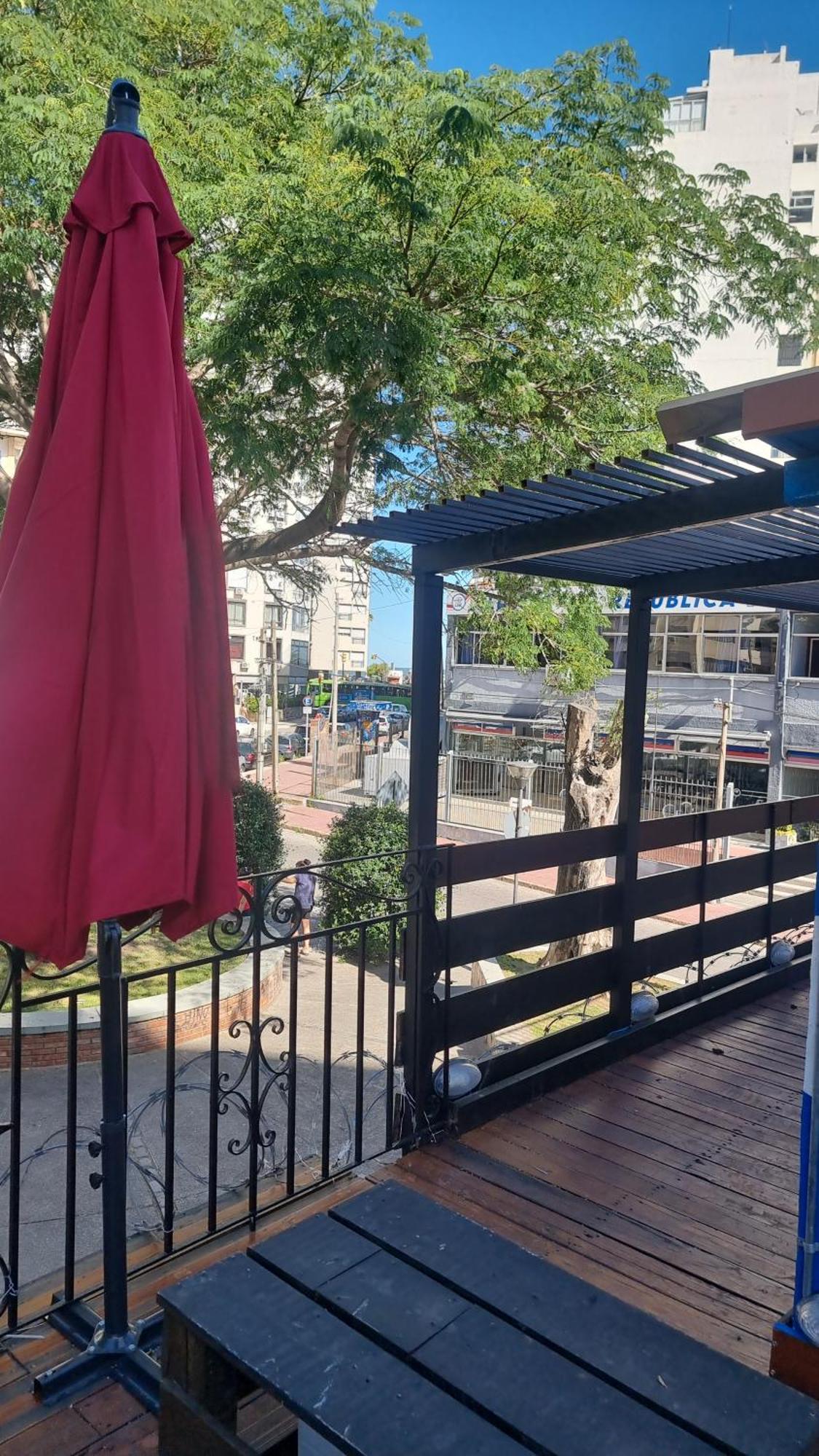 Villa Loft Casa Dos Pisos Con Garage Pocitos Playa 4 Personas Montevideo Esterno foto