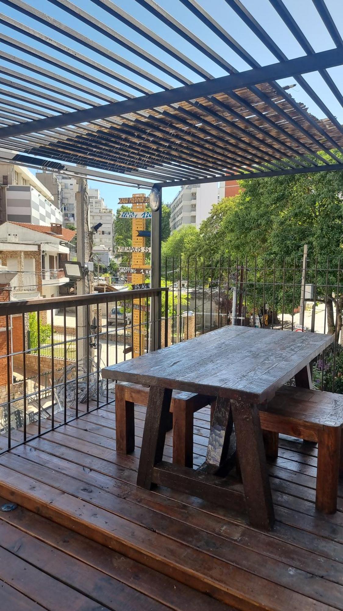Villa Loft Casa Dos Pisos Con Garage Pocitos Playa 4 Personas Montevideo Esterno foto
